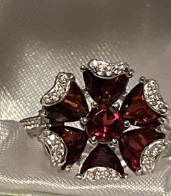 Garnet Flower Ring