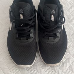 Nike $15