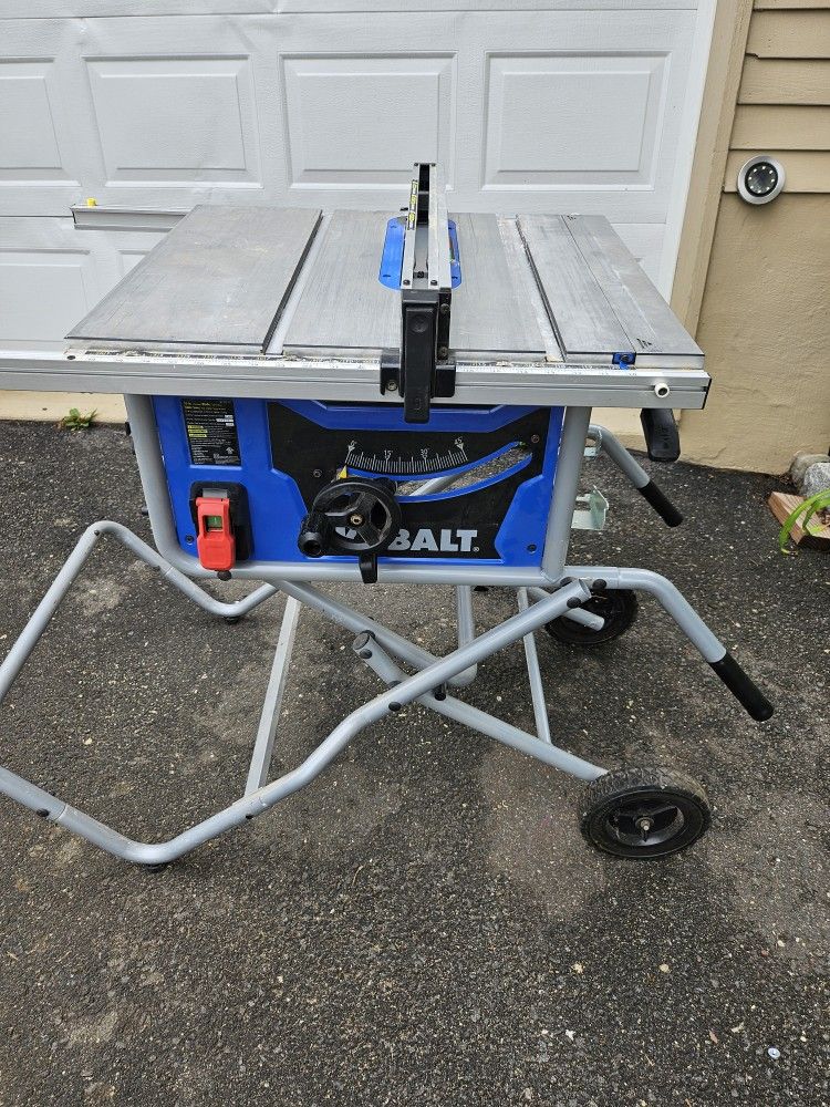Portable Table Saw