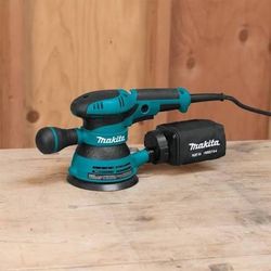 Makita 5 In. Variable Speed Orbital Sander