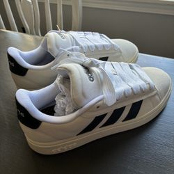NEW 10 Women’s Adidas Grand Court Alpha 