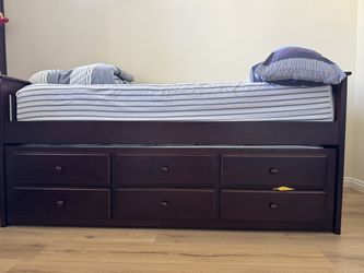 Espresso day bed with trundle and 3 drawers