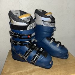 SALOMON PERFORMA 6.0 SKI BOOTS WMNS 8 MENS 6.5 CHECK OUT MY PROFILE FOR MORE GREAT ITEMS 