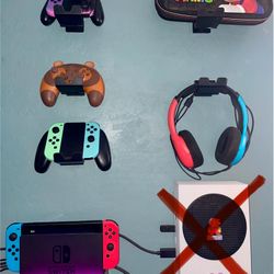 Nintendo Switch, 4 Controllers, 2 Games, 1 Headset, Mario Case, Charger And Light up Wall Mount 
