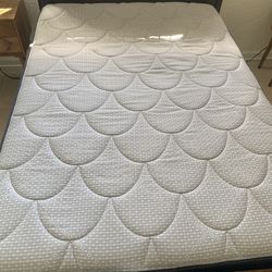 Full size bed set -mattress+box spring+frame- great condition