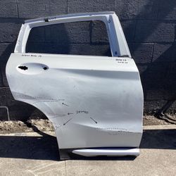2018 2019 2020 BMW X3 REAR PASSENGER DOOR