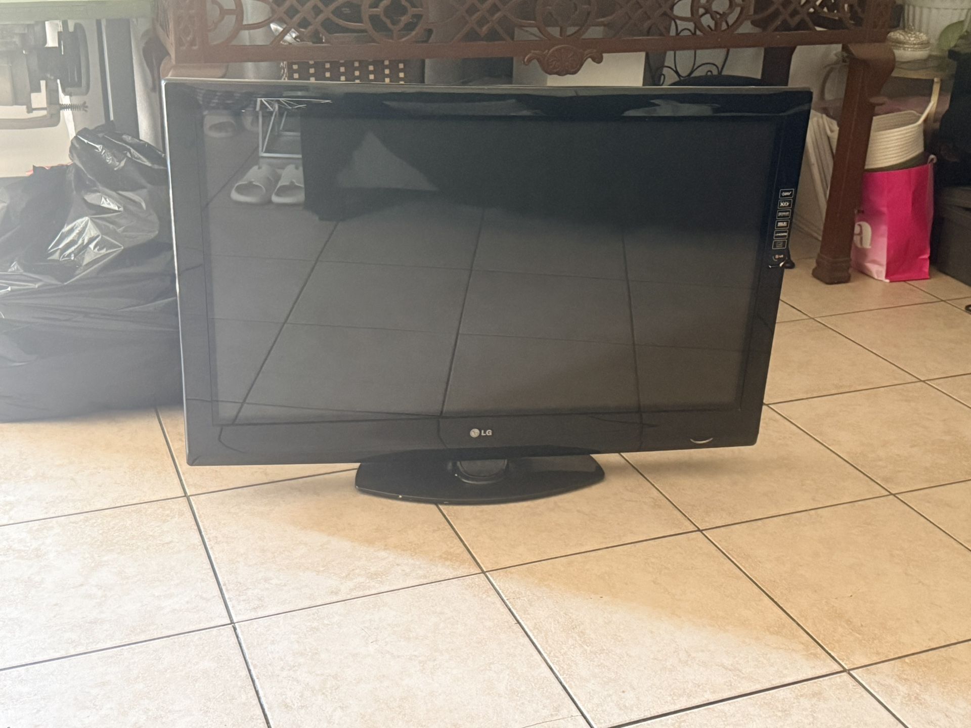 LG tv 