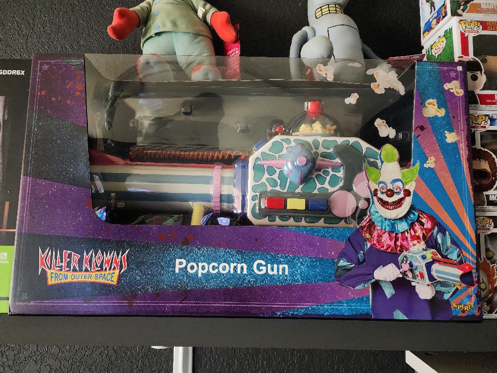 Killer Klowns From Outer Space Popcorn Gun Toy