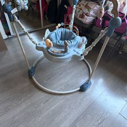 Baby bouncer