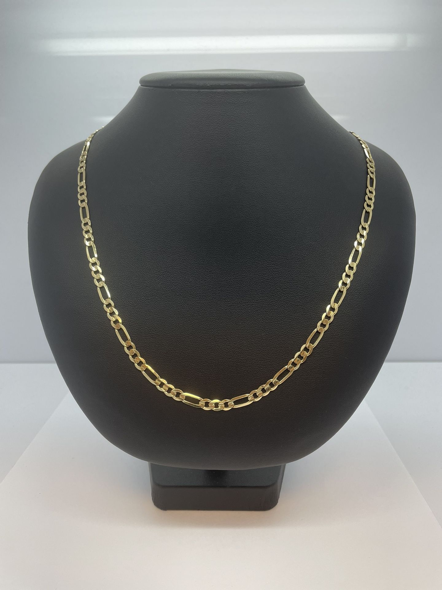 14k Gold Figaro Chain. New