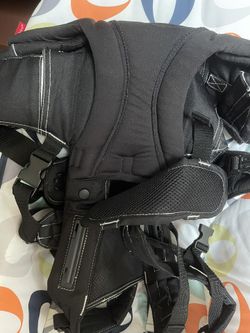 Baby Holder / Cargador De Bebé 