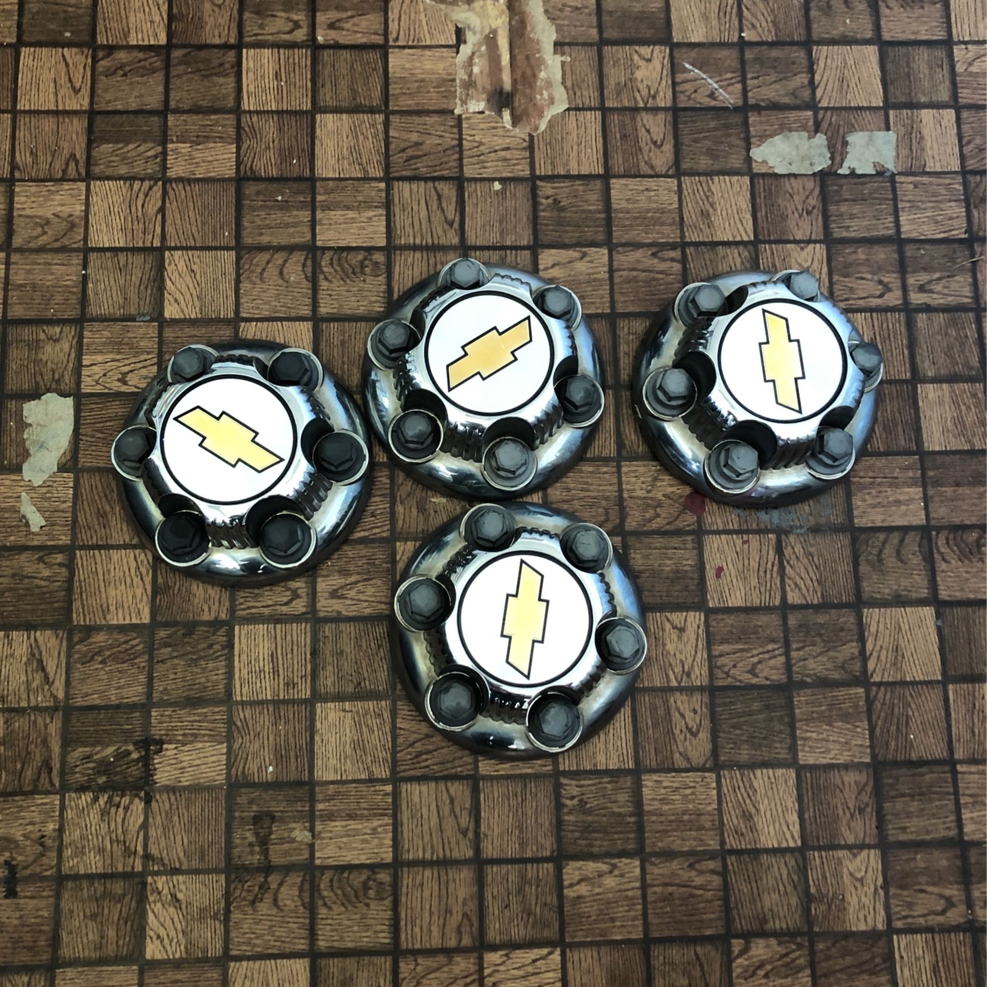 Chevy Pickup Caps