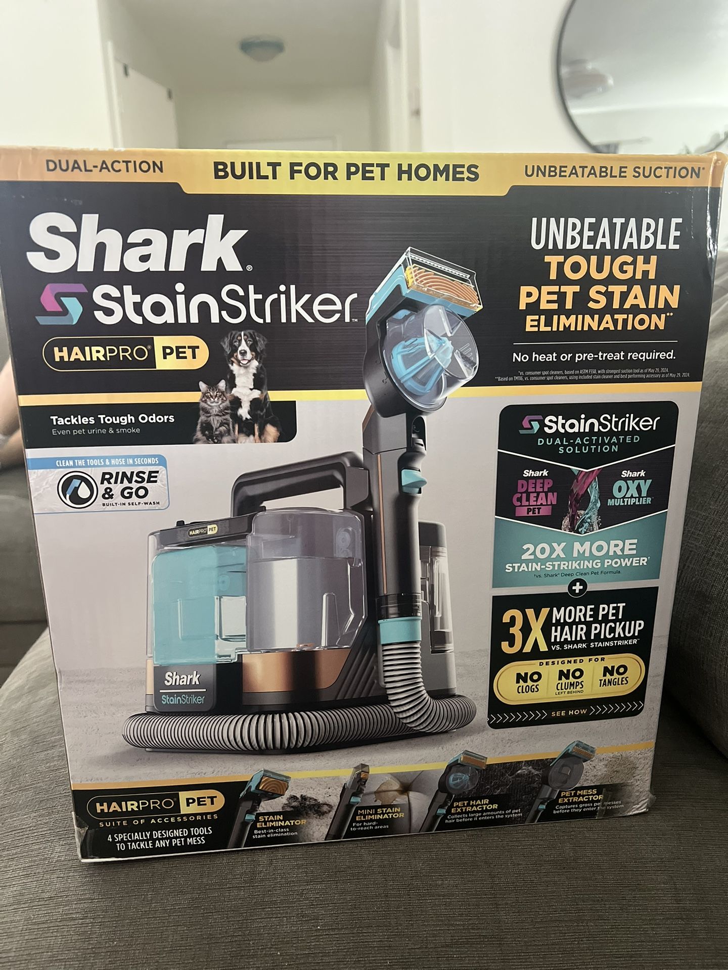 BRAND NEW IN BOX SHARK STAIN STRIKER