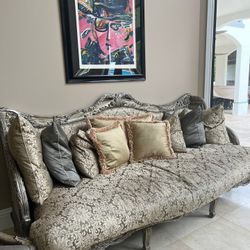 Estate Family Room Furniture