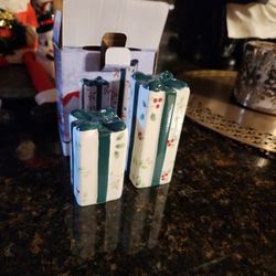 Salt And Pepper  Shakers