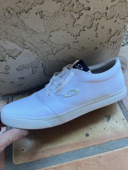 Men’s Oakley Casual Shoes- Size 12
