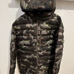 Volcom camo puffer jacket in black and green, durable water repellent