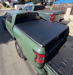Tapas Suaves Tri Doblaje 5 Pies Nissan Frontier 5ft Tri Fold Bed Covers