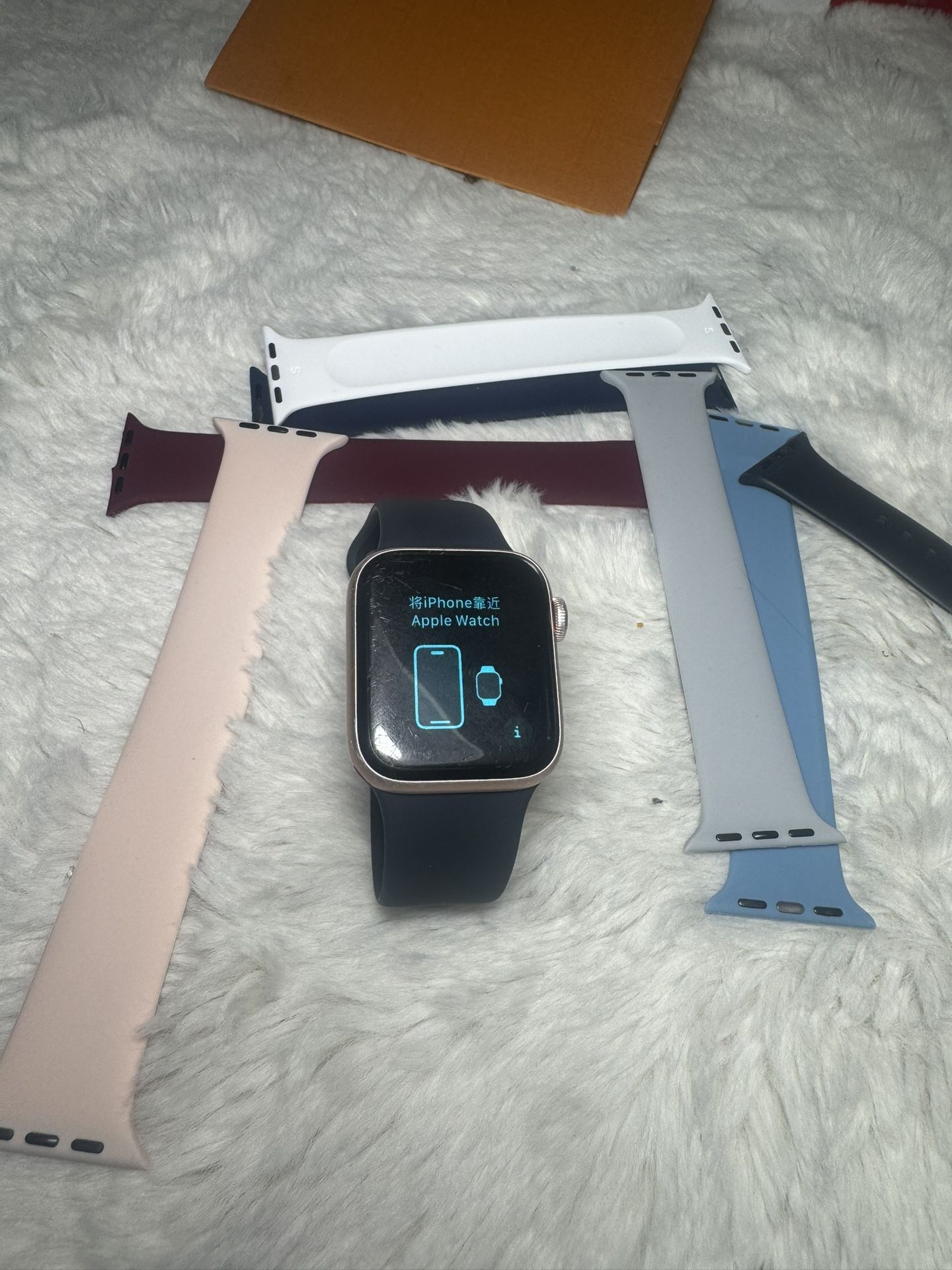 Apple Watch series 5 40mm (read)