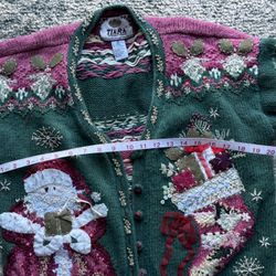 CHRISTMAS SWEATER- Size Sm Beautiful