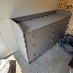 Clothes Dresser