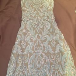Short dress