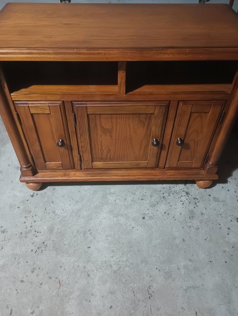 TV Stand Wood