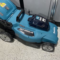 Makita 18V X2 (36V) LXT Lithium-lon Cordless 21 in. Walk Behind Self-Propelled Lawn Mower, Tool Only