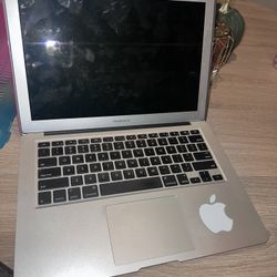 💻 MacBook Air 13” – Excellent Condition – Ready to Use – $280 OBO