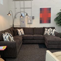 U-Shape Sectional 