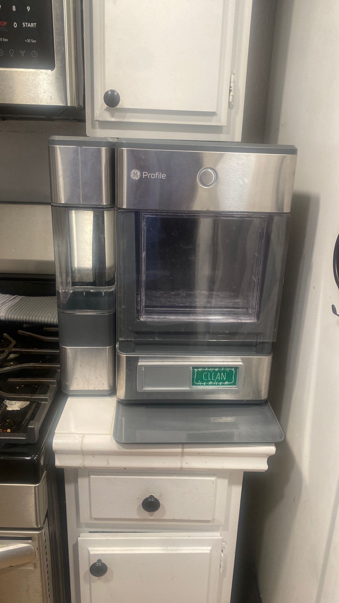 Profile Ice Maker