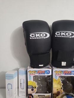 Boxing Gloves 