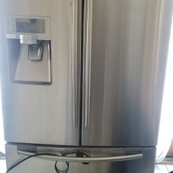 Samsung Refrigerator French doors