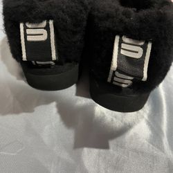 Ugg Slippers 