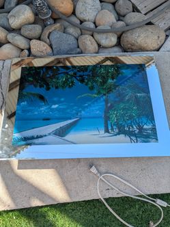Mirrored picture