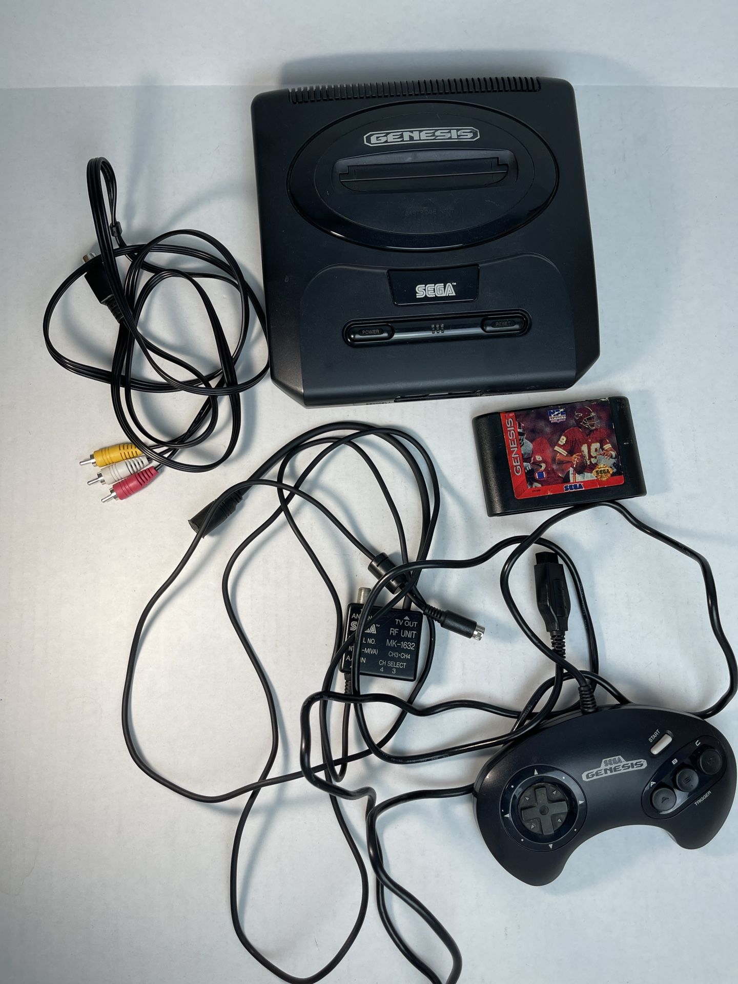 Sega Genesis System Console Model MK-1631 