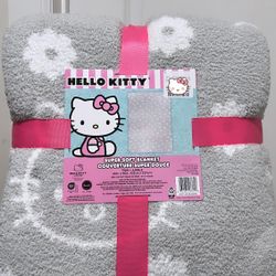 Hello Kitty Blanket 🎀