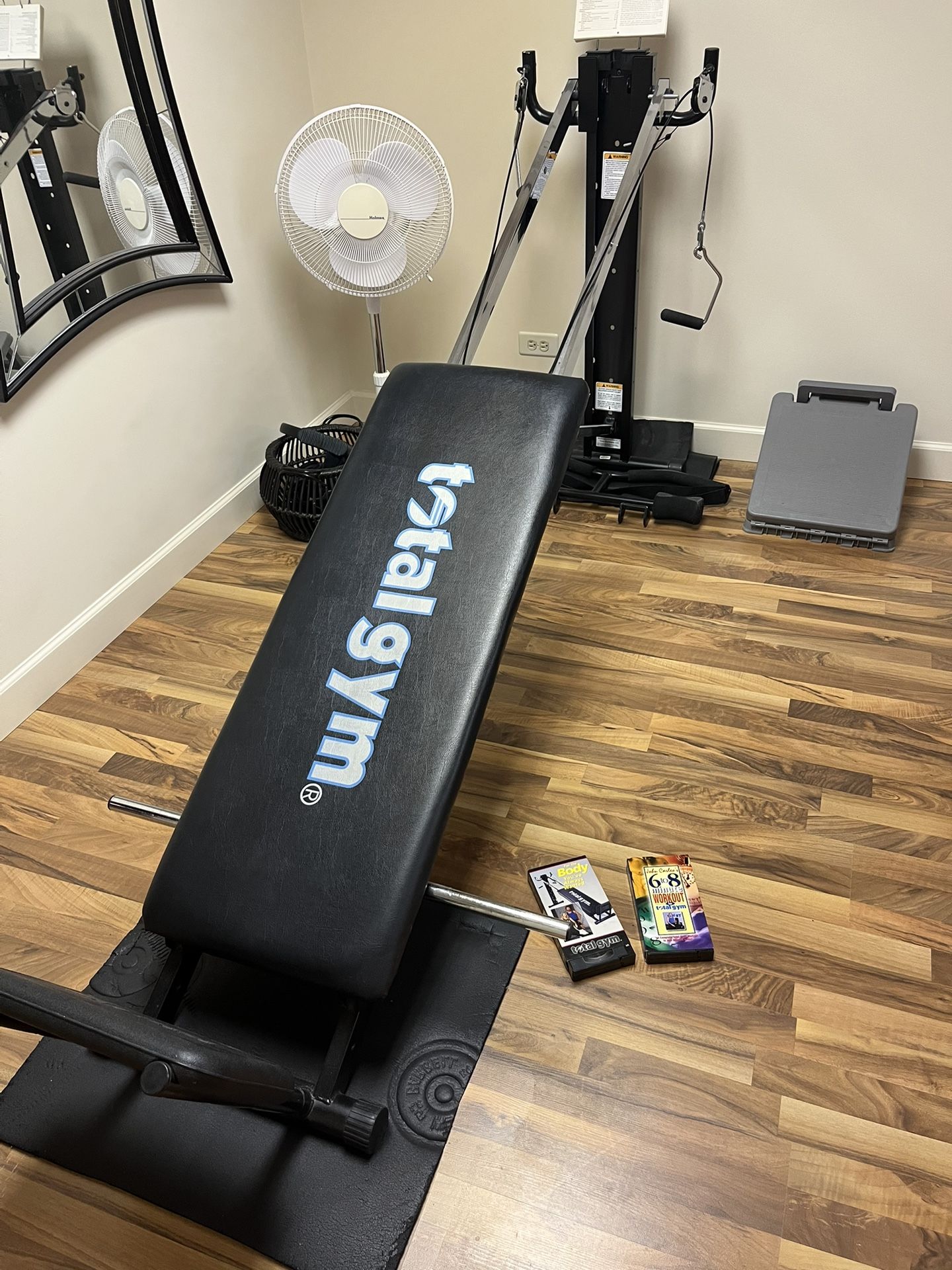 Total Gym - Works Great, Just Needs 1 Small Part!