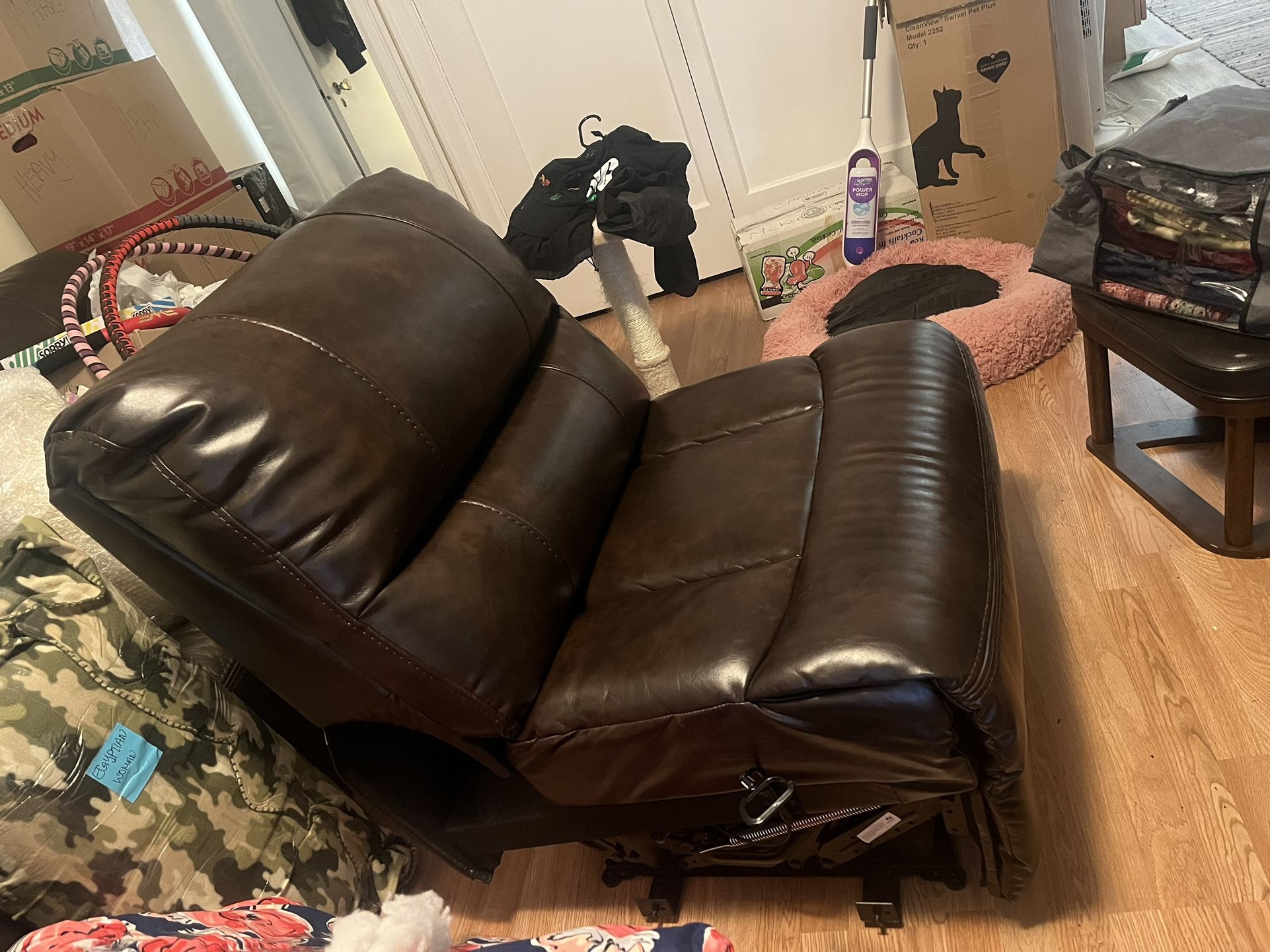 Middle Brown Leather Couch Connection Recliner 