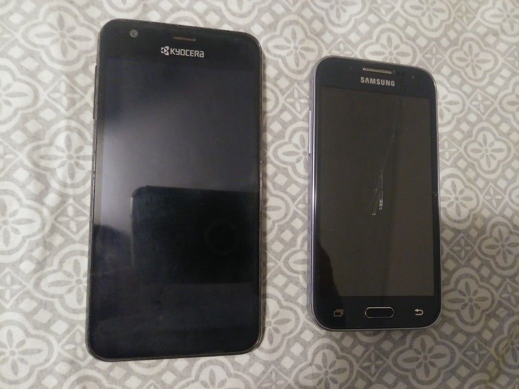 2 cell phones.