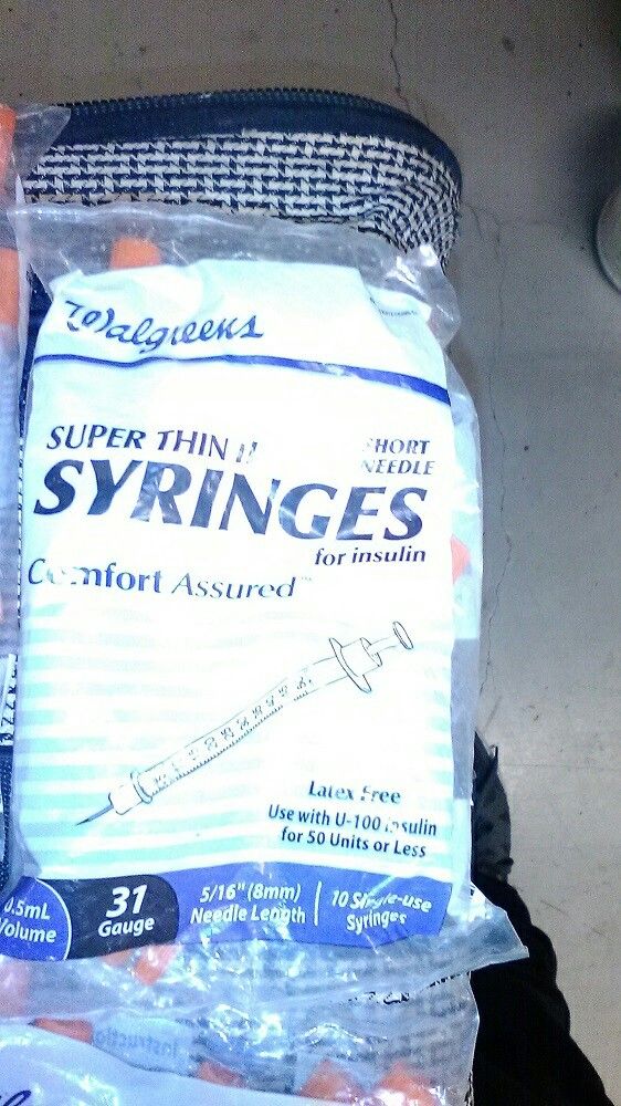New Bag Of 10 Walgreens Fine Disposable Insulin Needles Diabetic Syringes 31G x 5/16"(8mm), 3/10 mL capacity