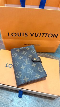 LOUIS VUITTON Small Ring Agenda Cover