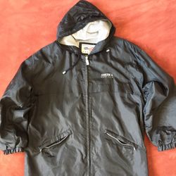 Perry Ellis America Windbreaker Jacket Size Small