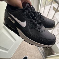 Nike Airmax  Size 6 Men