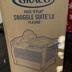 Graco Pack 'n Play Playard Snuggle Suite LX
