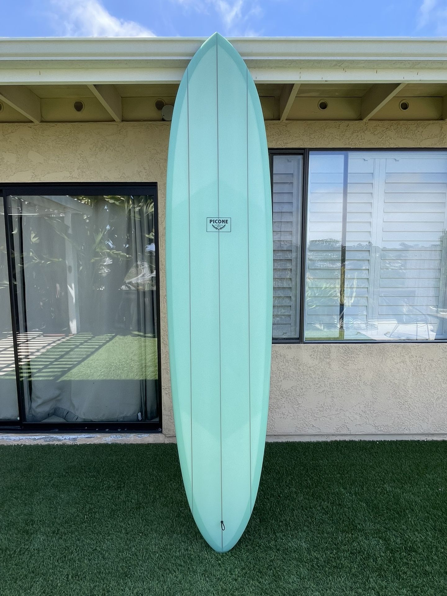 Surfboard 
