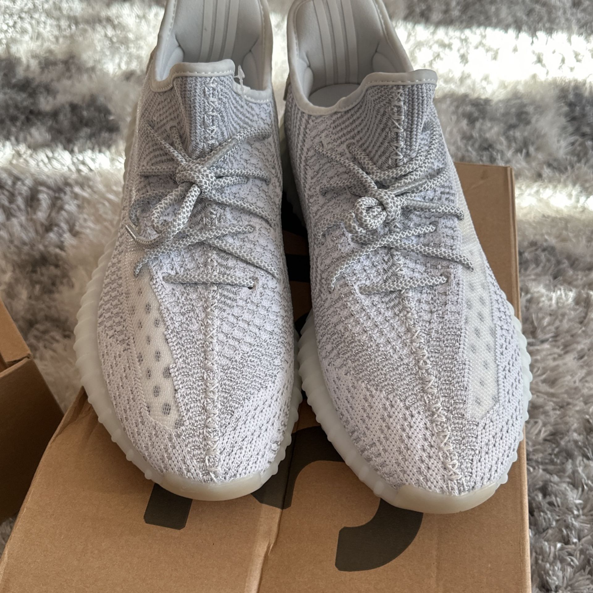 Yeezy Boost 350 V2 Static Grey