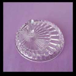 Vintage Avon 1980 The Fostoria  Clear Cut Glass Ring & Trinket Holder 