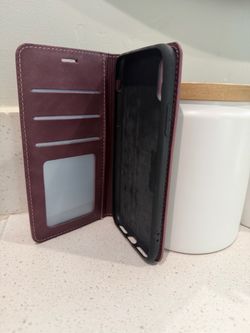 Apple iPhone 11 & cases