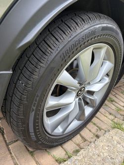 Bridgestone Drive Guard Run Flat Tires